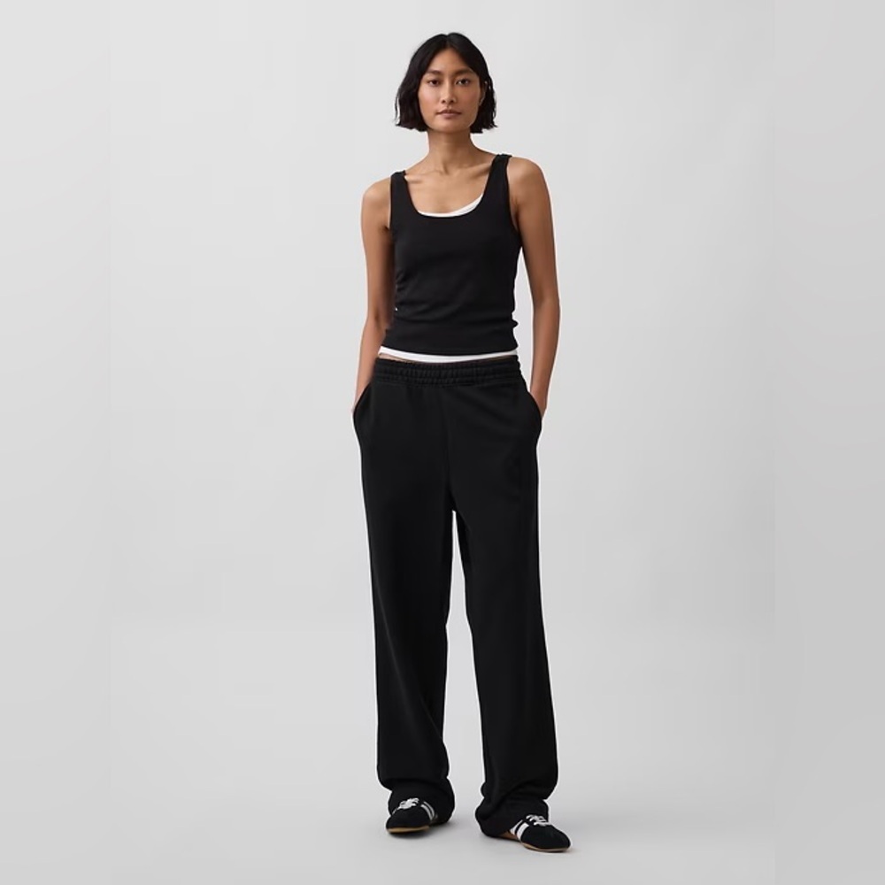 NWT! GAP Adult Heavyweight Relaxed Sweatpants - Size Large 🩷 #821283